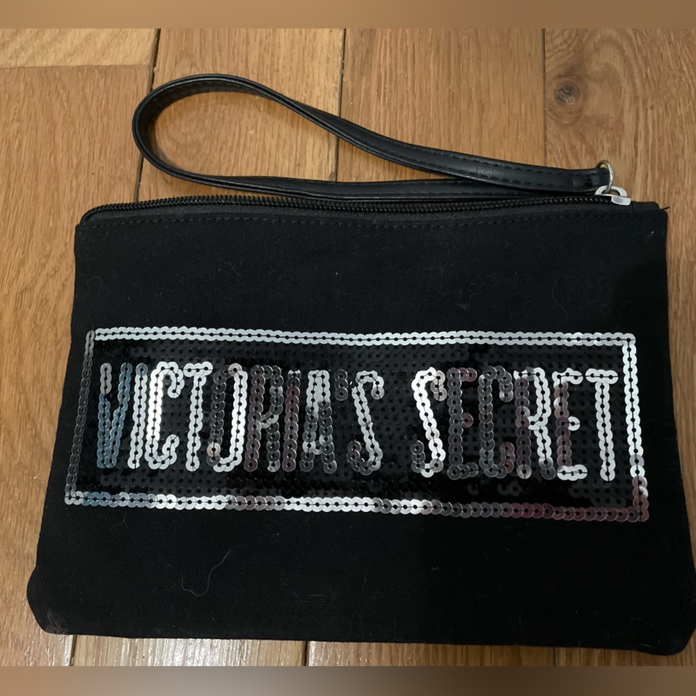 Victoria’s Secret Cosmetic Bag/Wristlet.  Measurements-6x9